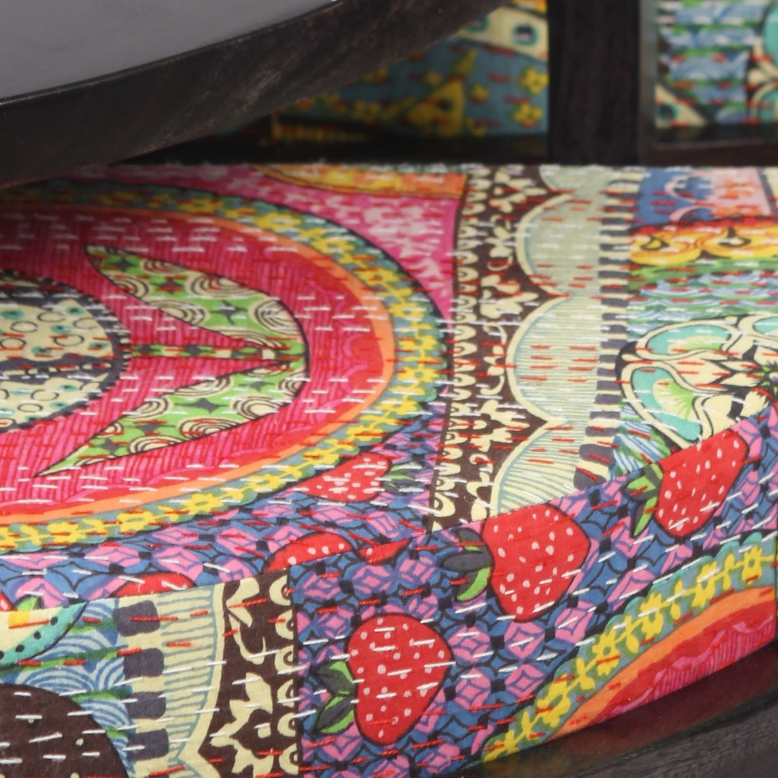 Ikiriya Nashville Sheesham Wood Bohemian Coffee Table Set with 4 Stools in Dark Mahagony Finish with Israel Print Patchwork Kantha Cushions - Image 6